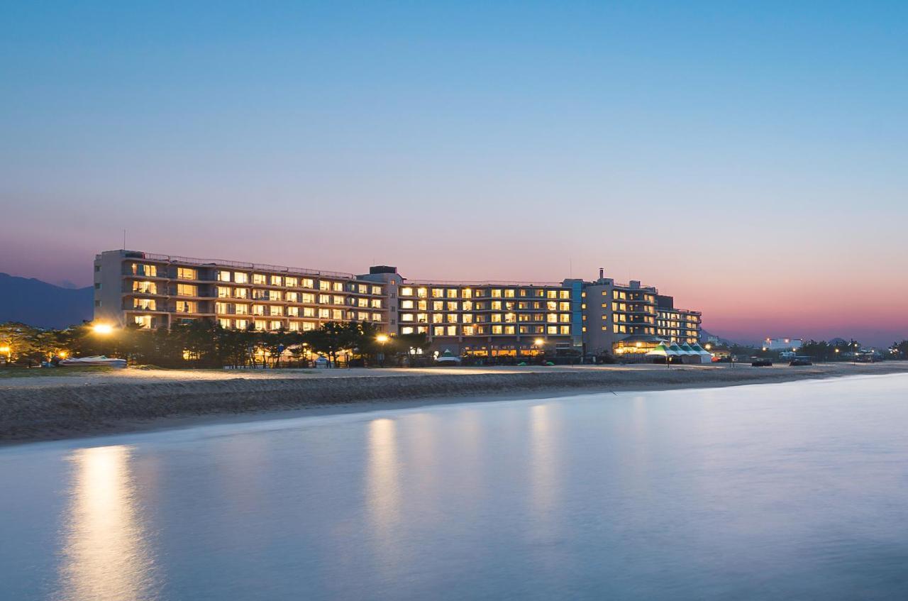 Kensington Resort Seorak Beach Szokcsho Kültér fotó