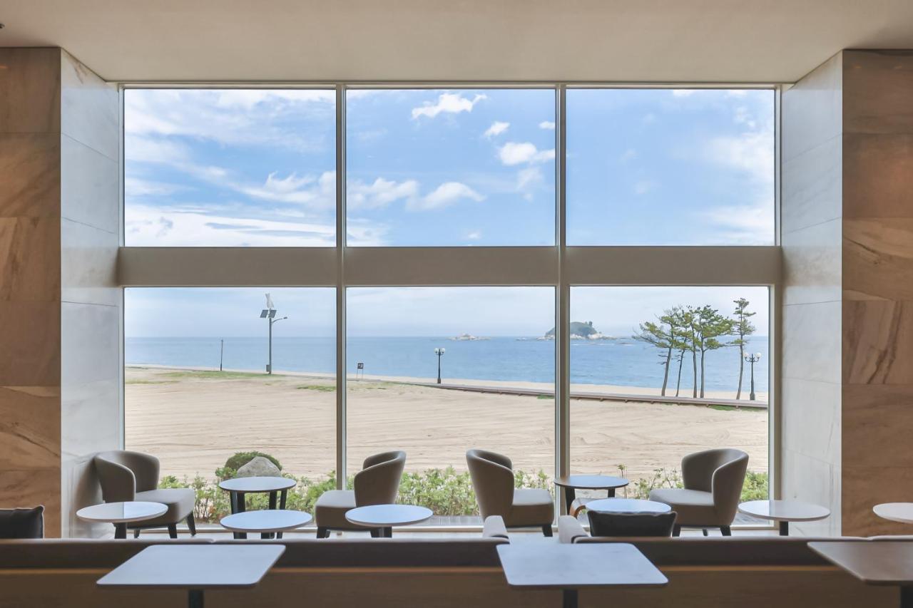 Kensington Resort Seorak Beach Szokcsho Kültér fotó