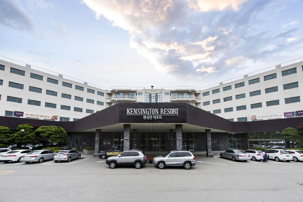 Kensington Resort Seorak Beach Szokcsho Kültér fotó