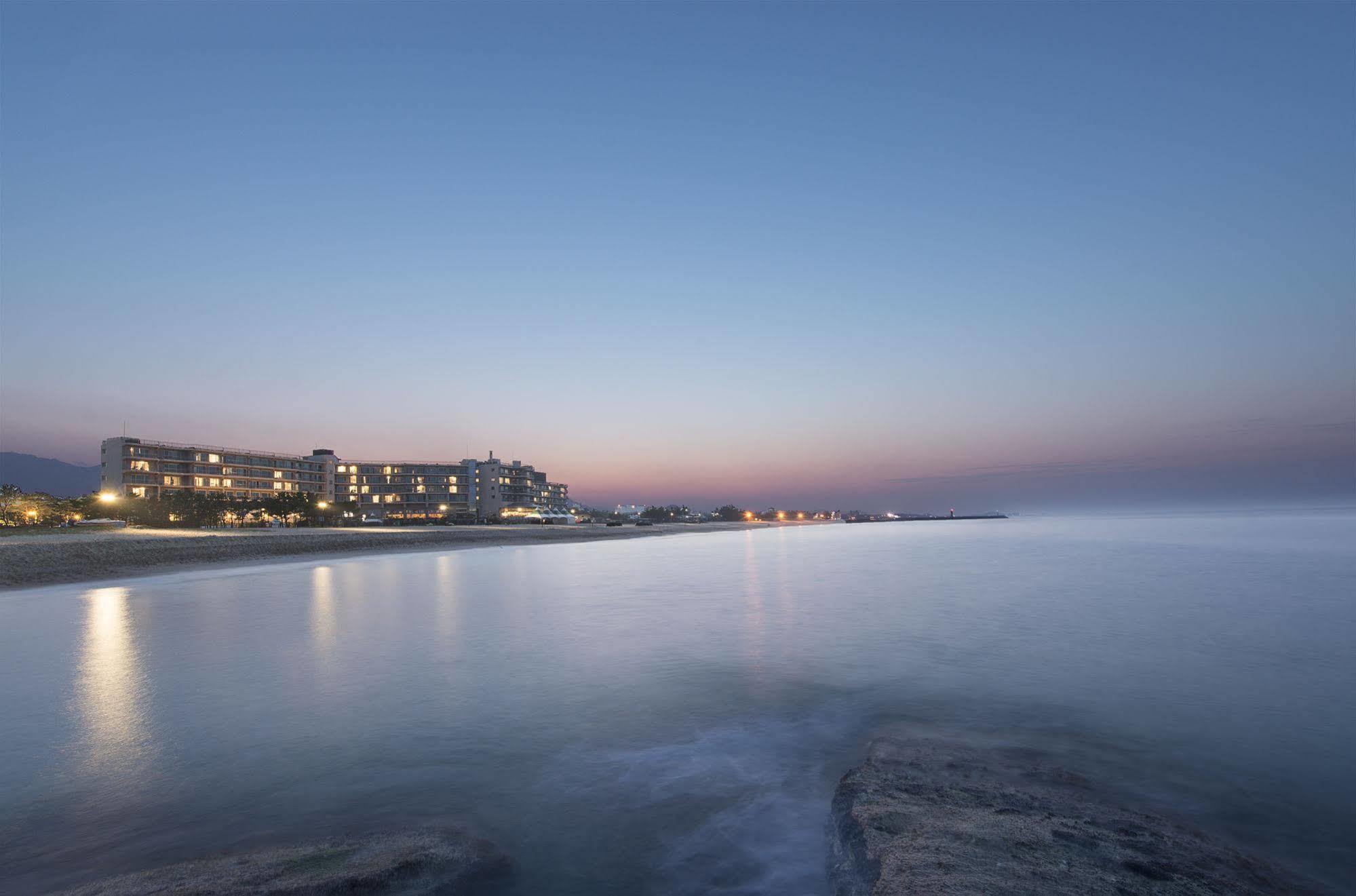 Kensington Resort Seorak Beach Szokcsho Kültér fotó