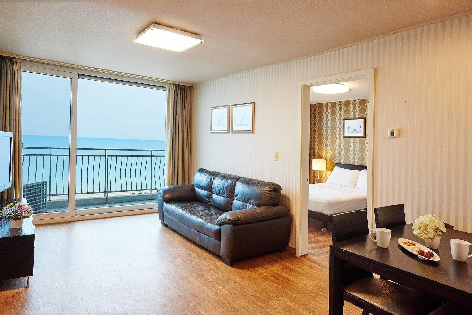 Kensington Resort Seorak Beach Szokcsho Kültér fotó