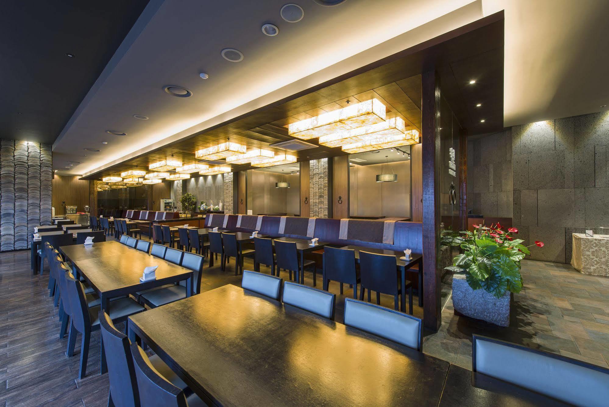 Kensington Resort Seorak Beach Szokcsho Kültér fotó
